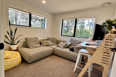 Photo of property in 7 Maraeariki Avenue, Orewa, 0931