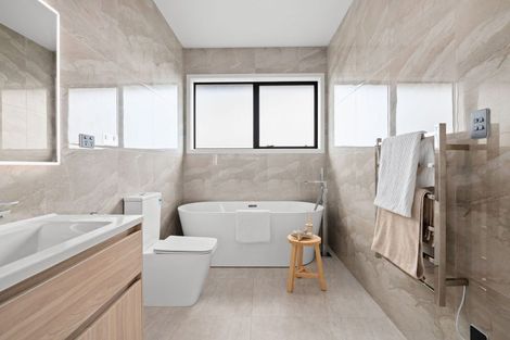 Photo of property in 8 Longbow Terrace, Flagstaff, Hamilton, 3210