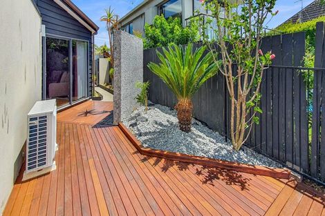 Photo of property in 84 Clovelly Road, Bucklands Beach, Auckland, 2012