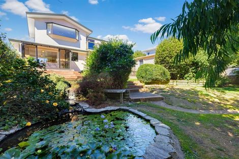 Photo of property in 26 Trelawn Place, Cockle Bay, Auckland, 2014