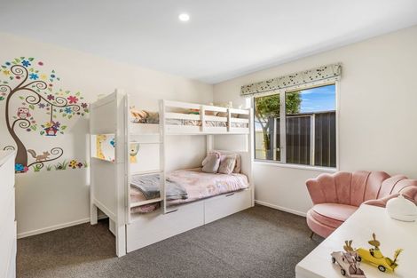 Photo of property in 6 Galatos Street, Rangiora, 7400