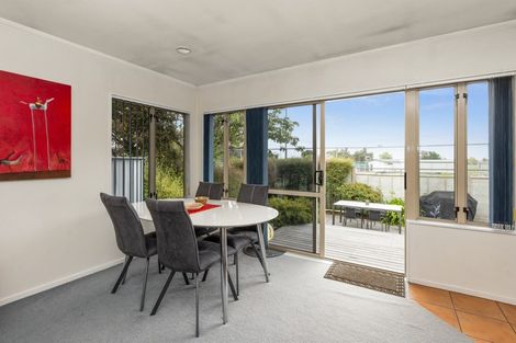 Photo of property in 143a Te Mata Road, Havelock North, 4130