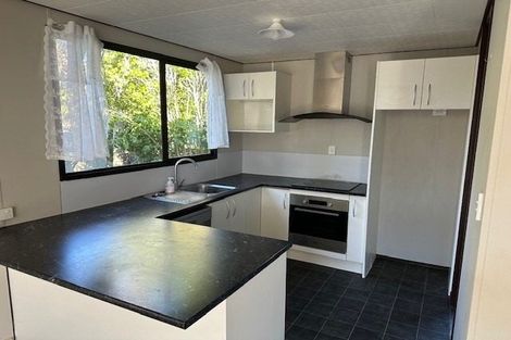 Photo of property in 9 Winifred Avenue, Bayview, Auckland, 0629