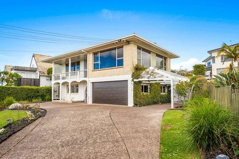 Photo of property in 19 Monyash Road, Manly, Whangaparaoa, 0930