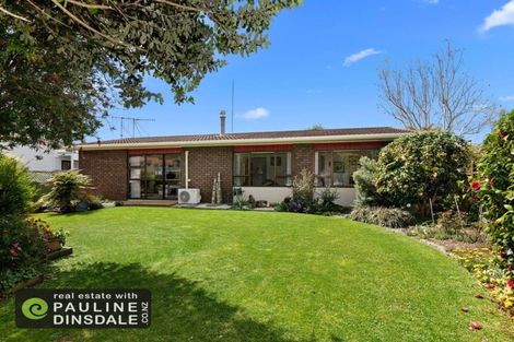 Photo of property in 9 Carr Street, Te Kamo, Whangarei, 0112