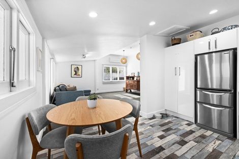 Photo of property in 74 Nelson Crescent, Napier South, Napier, 4110