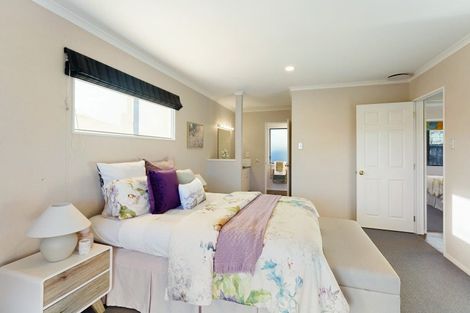 Photo of property in 36 College Drive, Paraparaumu, 5032