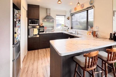 Photo of property in 11 Salisbury Drive, Rolleston, 7614