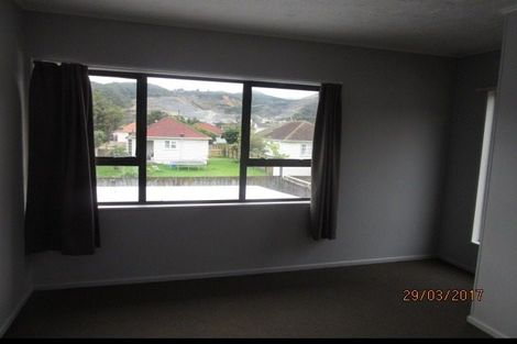 Photo of property in 1287 High Street, Taita, Lower Hutt, 5011