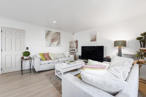 Photo of property in 56 Garton Drive, Massey, Auckland, 0614