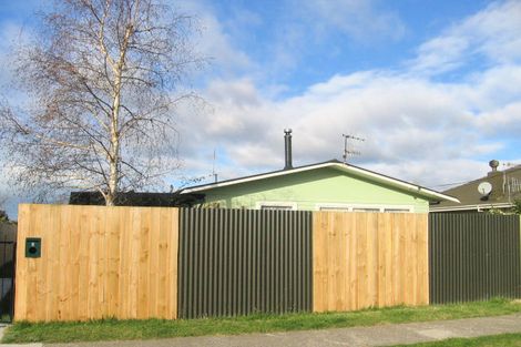 Photo of property in 2 Anderson Road, Taradale, Napier, 4112