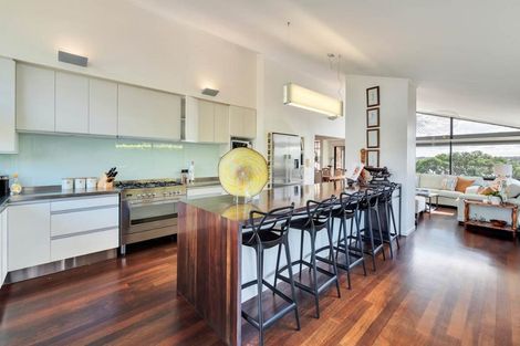 Photo of property in 230 Hurstmere Road, Takapuna, Auckland, 0622