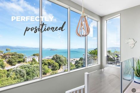 Photo of property in 4 Singers Road, Korokoro, Lower Hutt, 5012