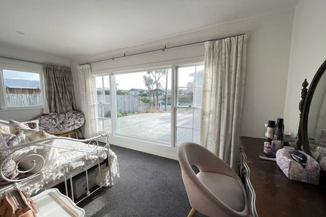 Photo of property in 198 Estuary Road, South New Brighton, Christchurch, 8062