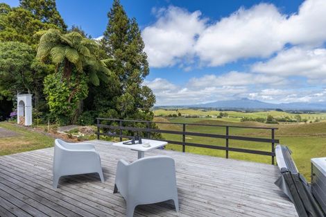 Photo of property in 821 Tariki Road, Ratapiko, Inglewood, 4390