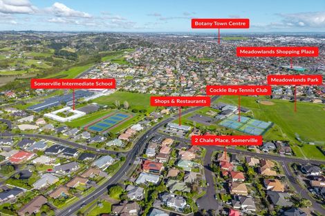 Photo of property in 2 Chale Place, Somerville, Auckland, 2014