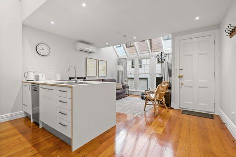 Photo of property in 7/246 The Terrace, Wellington Central, Wellington, 6011