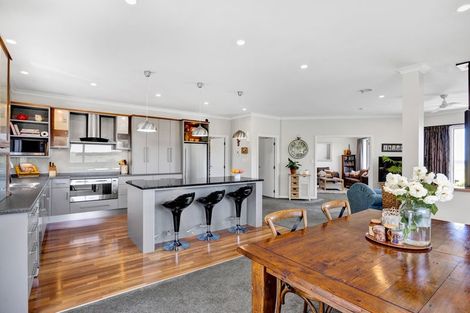 Photo of property in 355 Ngawhini Road, Hawera, 4674