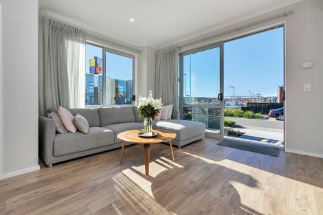 Photo of property in 30 Oioi Road, Hobsonville, Auckland, 0616