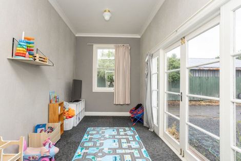 Photo of property in 30 Victoria Avenue, Dannevirke, 4930