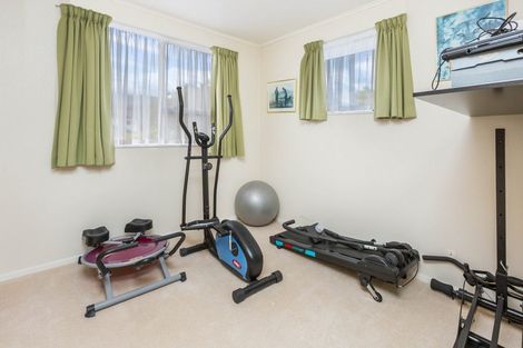 Photo of property in 8 Baltimore Crescent, Totara Park, Upper Hutt, 5018