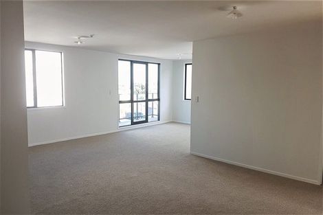 Photo of property in 69/68 Mountain Road, Mount Wellington, Auckland, 1072