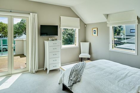 Photo of property in 437a Muritai Road, Eastbourne, Lower Hutt, 5013