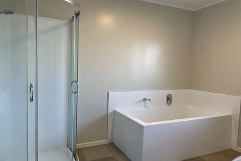 Photo of property in 37 Nicholas Road, Somerville, Auckland, 2014