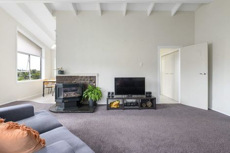 Photo of property in 97 Aberdeen Drive, Dinsdale, Hamilton, 3204