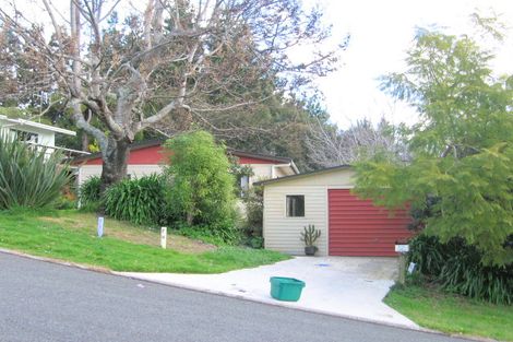 Photo of property in 215 Tirohanga Drive, Whangamata, 3620