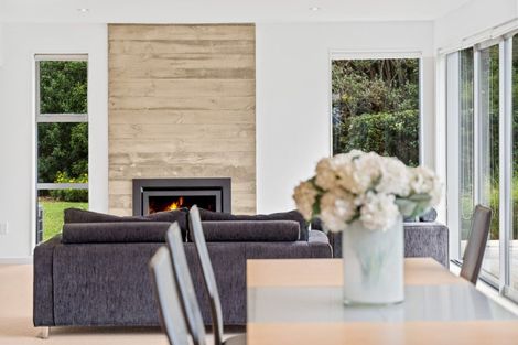 Photo of property in 25 Catley Road, Te Horo, Otaki, 5582