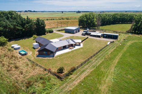 Photo of property in 269 Hoihere Road, Tiakitahuna, Palmerston North, 4477