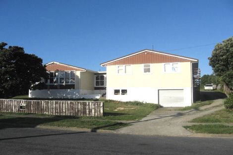 Photo of property in 44 Herewini Street, Titahi Bay, Porirua, 5022