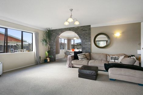 Photo of property in 12 Conrad Place, Leamington, Cambridge, 3432