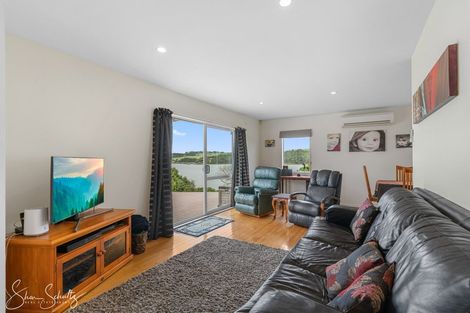 Photo of property in 429 Heatley Road, Whakapirau, Maungaturoto, 0583