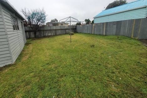 Photo of property in 35 Raupo Street, Castlecliff, Whanganui, 4501