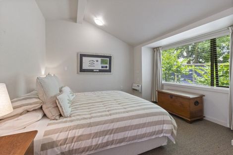 Photo of property in 9 Arrowtown-lake Hayes Road, Arrowtown, Queenstown, 9371