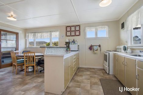 Photo of property in 49 Hillview Road, Waihi Beach, 3611