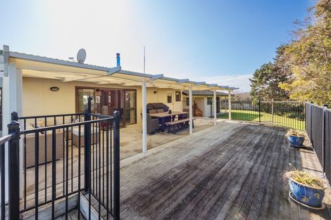 Photo of property in 78 Cook Street, Foxton, 4814