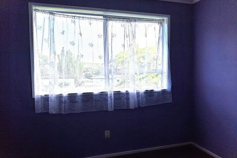 Photo of property in 4 Osman Street, Glen Eden, Auckland, 0602