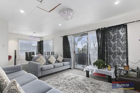 Photo of property in 64 Reynella Drive, Massey, Auckland, 0614