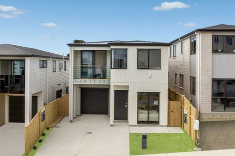 Photo of property in 44 Adamson Road, Flat Bush, Auckland, 2019
