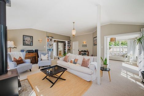 Photo of property in 99a Ruapehu Street, Paraparaumu, 5032