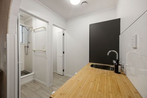 Photo of property in 30 Knighton Road, Hillcrest, Hamilton, 3216