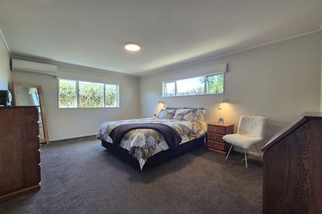 Photo of property in 4 Allman Drive, Coromandel, 3506