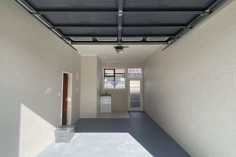 Photo of property in 114 Te Atatu Road, Te Atatu South, Auckland, 0610