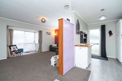 Photo of property in 15a Urlich Avenue, Melville, Hamilton, 3206