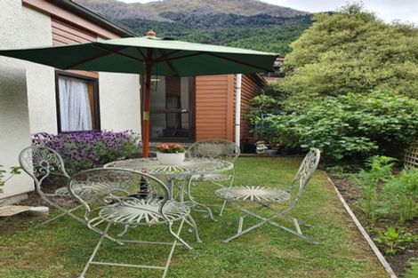 Photo of property in 25c Williams Street, Sunshine Bay, Queenstown, 9300