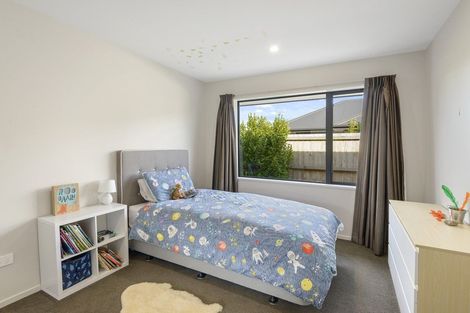Photo of property in 36 Meyer Crescent, Halswell, Christchurch, 8025