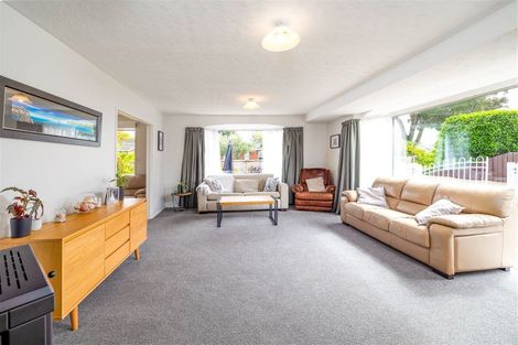 Photo of property in 4 Karnak Crescent, Russley, Christchurch, 8042